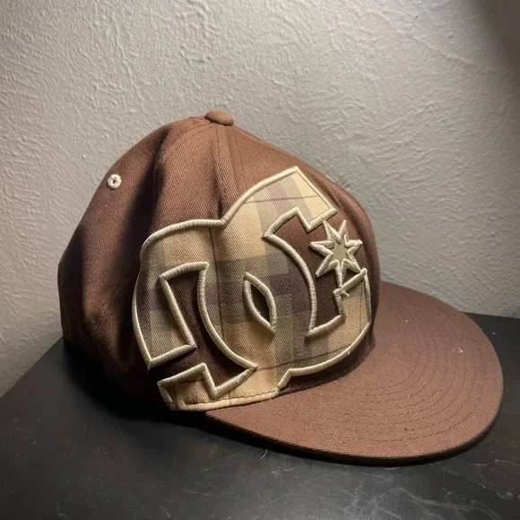 Brown DC Skating Hat - Picture 7 of 7